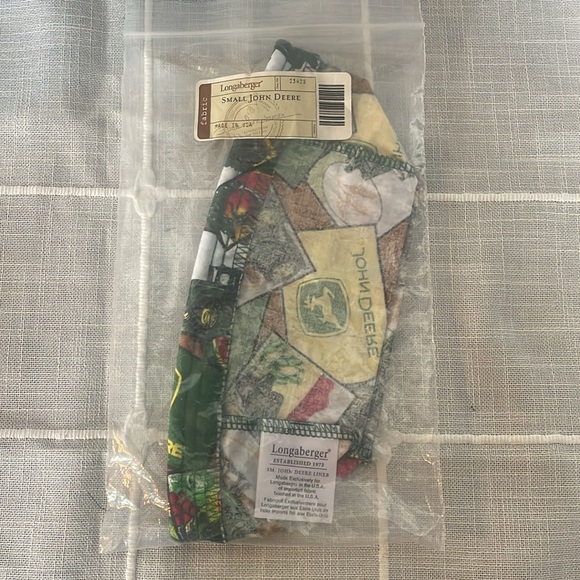 Small John Deere fabric liner NWT. New in the bag longaberber - Picture 3 of 4